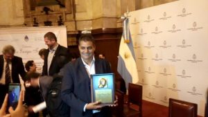 rodolfo-pino_distincion-gobernador-enrique-tomas-cresto-29