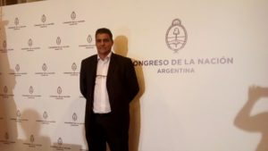 rodolfo-pino_distincion-gobernador-enrique-tomas-cresto-6